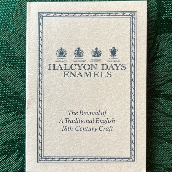 Halcyon Days Enamels 1990 Christmas trinket box - Picture 8 of 9